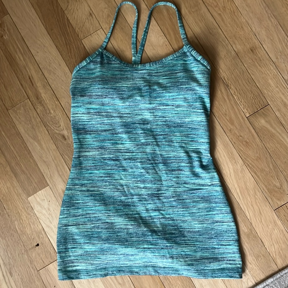 Lululemon yoga tank